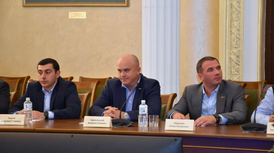 депутаты сочи. депутат от сочи. депутаты сочи. депутаты сочи список. таипов адам хаважович сочи депутат.