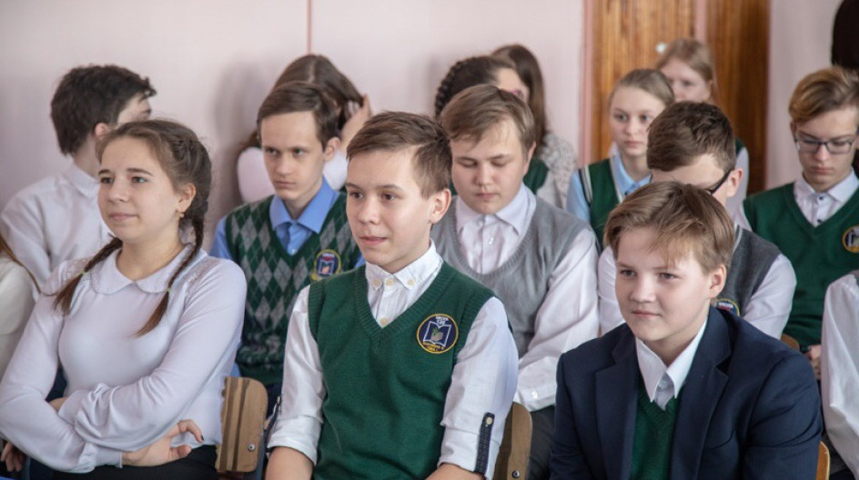 1 сентября репортаж. же школьный екатеринбург. школа 22 екатеринбург. г. школа свердловский 1.