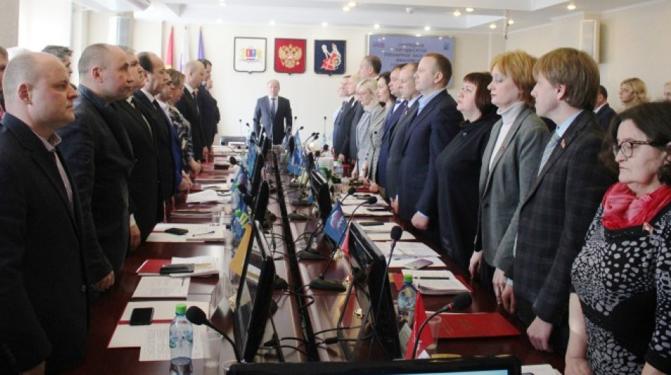 Депутаты ульяновской городской думы фото. Депутаты городские иваново. Депутаты иваново. Депутаты городские иваново. Городская дума.