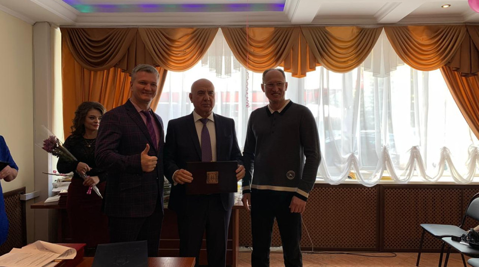 Люберецкий трест жилищного хозяйства. Люберецкий трест жилищного хозяйства. Азизов мамед кескинович. Начальник отдела жкх люберцы-. Лгжт.