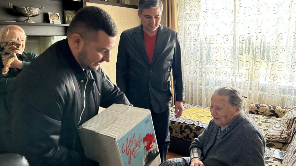 навещая 3. симс 3 делюкс. навещая 3. село карпинены молдова. навещая 3.