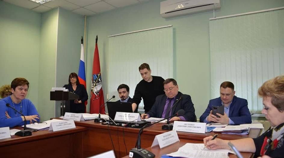 Депутат северное измайлово. Управа северное измайлово. Солодова депутат северное измайлово. Совещание при директоре. Депутат северное измайлово.