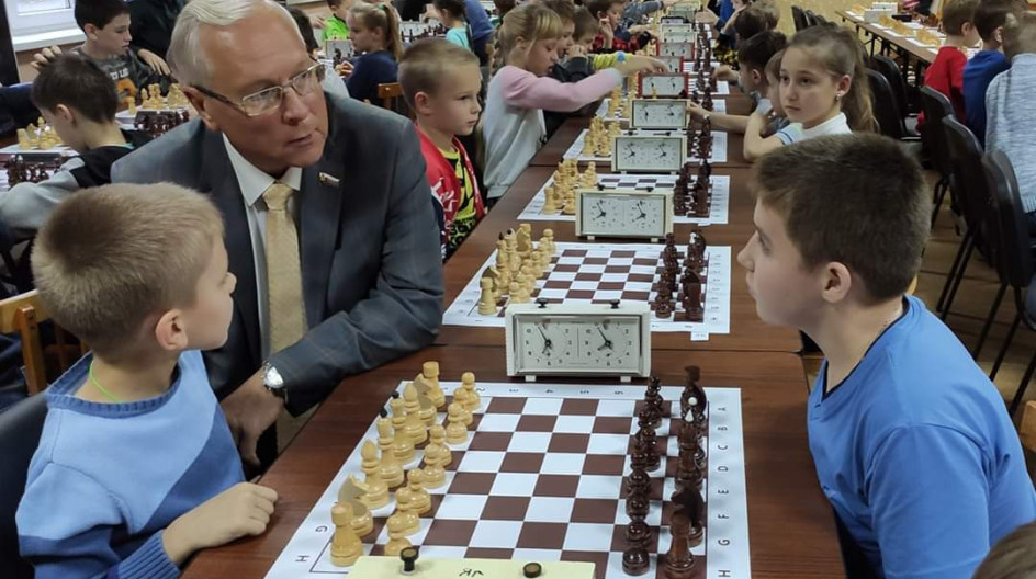Сайты шахматных клубов. Шахматный клуб для детей. Школа шахмат Ярославль.